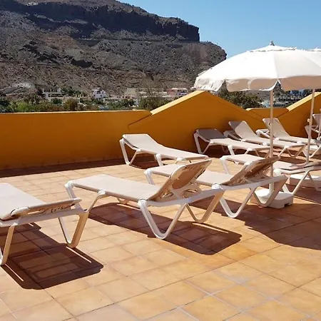 Dominos With Heated Pool By Sunhousescanarias